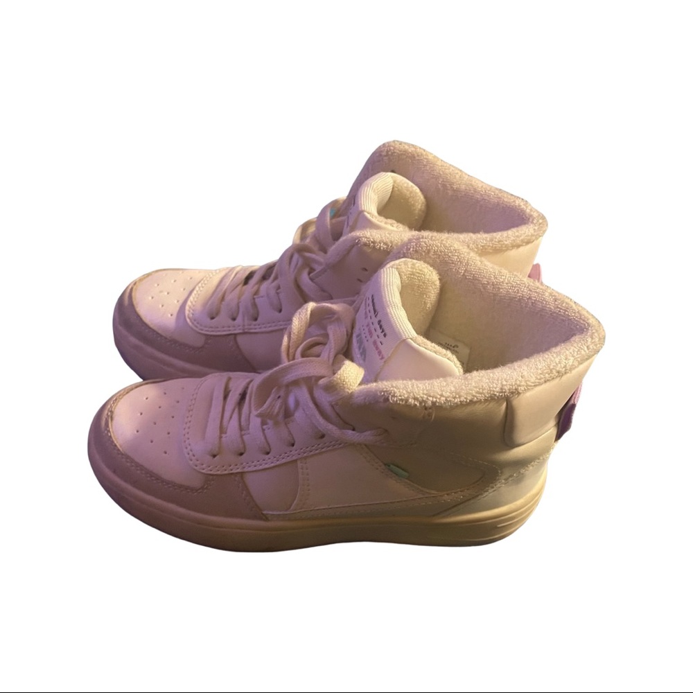 Zara brand kids unisex high top leather sneakers.